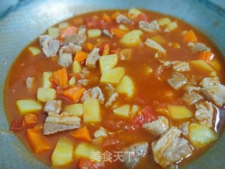 番茄牛肉炖土豆的做法步骤：8