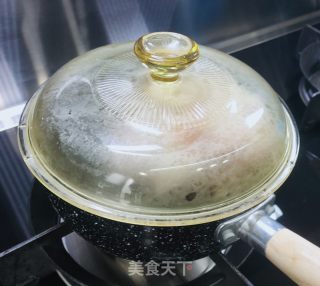 电饭煲红烧肘子的做法步骤：8