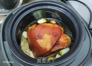 电饭煲红烧肘子的做法步骤：10