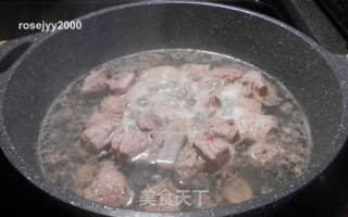 意大利红醋酸甜排骨的做法步骤：2