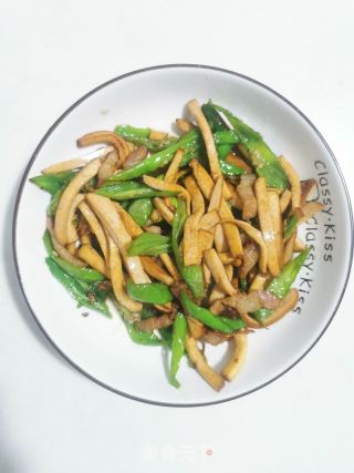 辣椒炒香干的做法