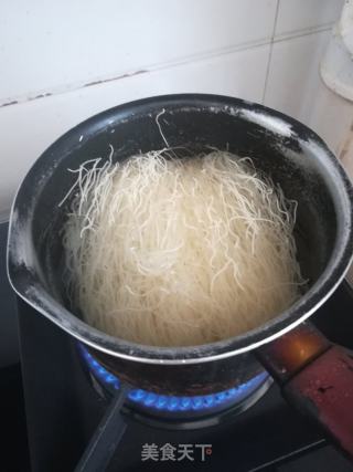 白菜粉丝包的做法步骤：3