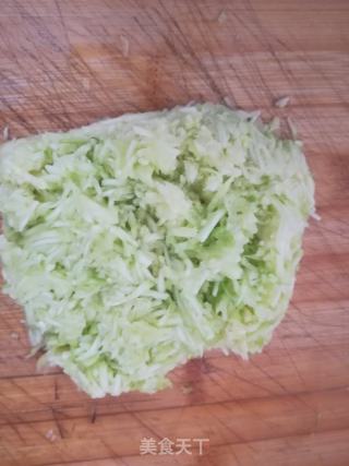 白菜粉丝包的做法步骤：4