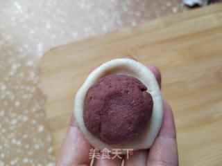 枣泥豆沙米月饼的做法步骤：11