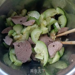 黄瓜拌鸡肝的做法步骤：11