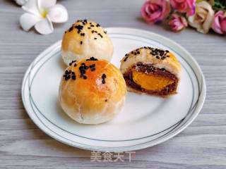 枣泥豆沙蛋黄酥的做法