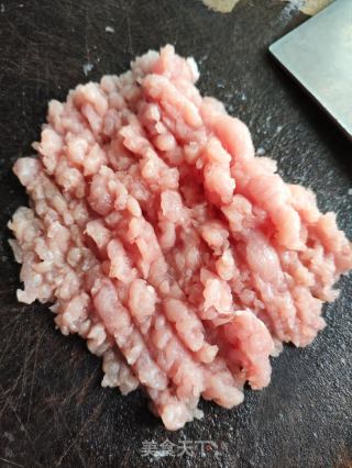 淮山海参炖瘦肉的做法步骤：3