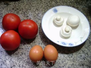 蘑菇蛋花番茄汤的做法步骤：1