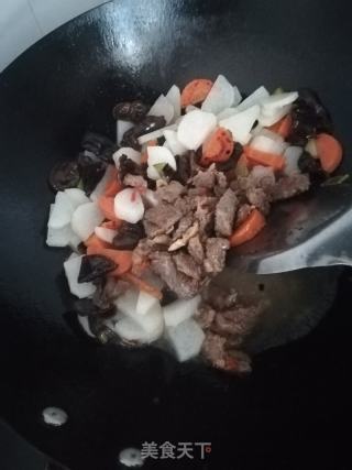 山药炒肉的做法步骤：5