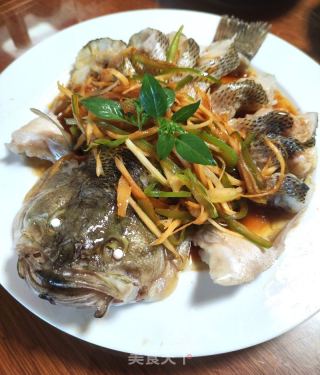 开屏鲈鱼的做法