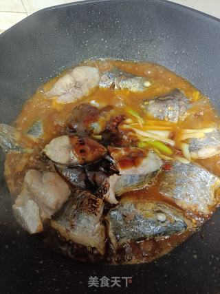 甜辣酱烧鲅鱼的做法步骤：8