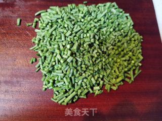 自制酸豆角的做法步骤：2