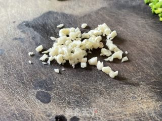 糖醋鸡蛋的做法步骤：1