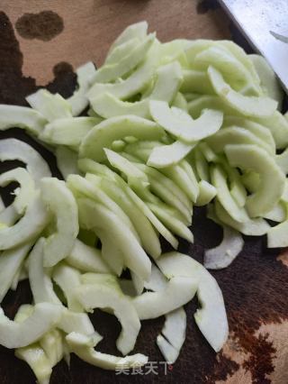 白瓜肉片汤的做法步骤：4