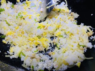 蛋炒饭的做法步骤：14