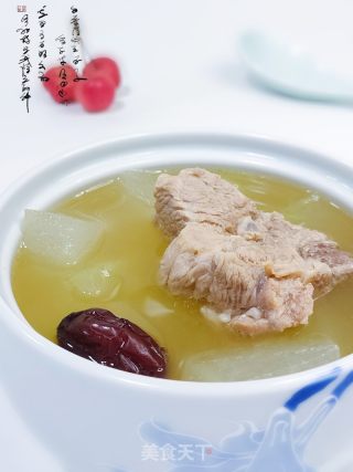 冬瓜排骨汤的做法步骤：1