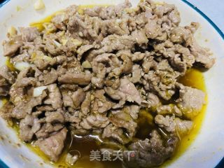 芹菜炒牛肉的做法步骤：9