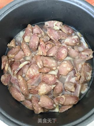 上海版咸肉菜饭的做法步骤：2