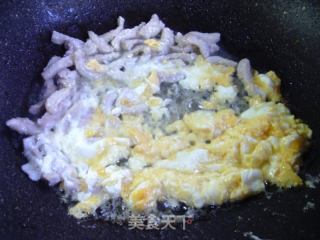 鸡蛋瘦肉青菜炒年糕的做法步骤：8