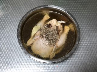 脆皮烤鸡的做法步骤：2