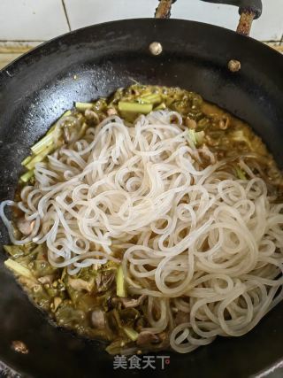 香辣鸡杂粉条的做法步骤：7