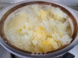 丑耳百合梨羹的做法步骤：8