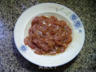 瘦肉大蒜炒千张的做法步骤：6