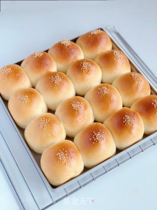 牛奶餐包的做法步骤：10