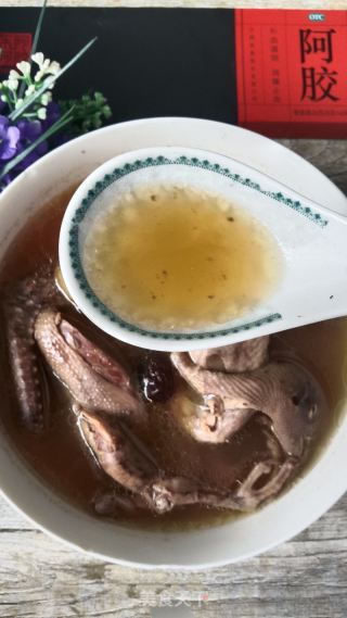 阿胶炖乳鸽的做法步骤：9
