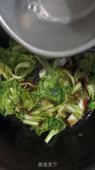 小白菜丸子汤的做法步骤：5