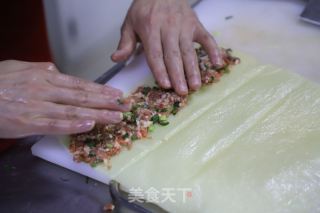 葱花腐衣肉卷的做法步骤：3
