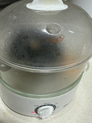 贝贝南瓜鸡蛋羹的做法步骤：3