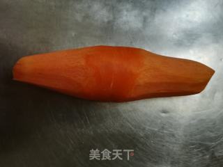 胡萝卜皮芽子炒肉的做法步骤：1
