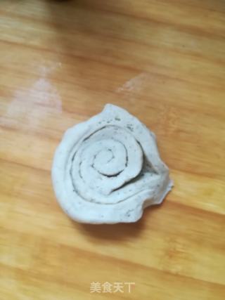 杂粮花卷的做法步骤：7