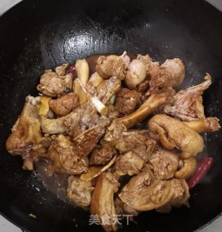 香辣啤酒鸭的做法步骤：2