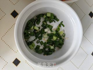 葱油南瓜的做法步骤：2