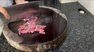 番茄鸡蛋牛肉面的做法步骤：1