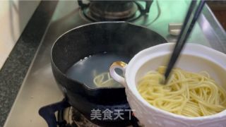 番茄鸡蛋牛肉面的做法步骤：19