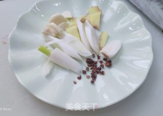 烧鲤鱼的做法步骤：3