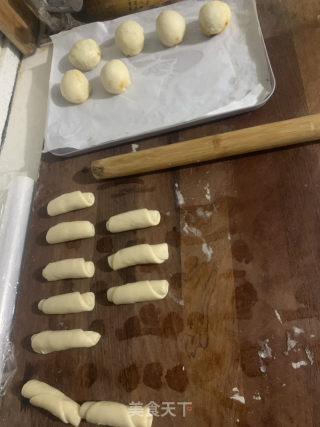 蛋黄酥的做法步骤：6