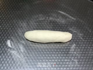 奶香豆沙小馒头的做法步骤：4