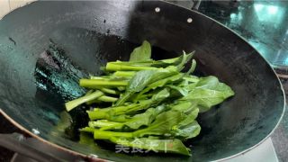 菜心炒牛肉的做法步骤：8