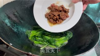菜心炒牛肉的做法步骤：11