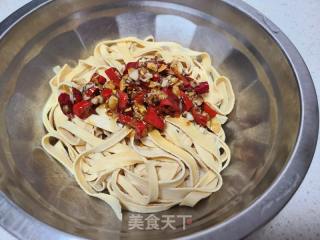 凉拌豆腐皮的做法步骤：8