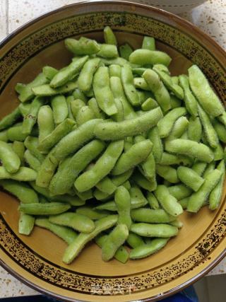 卤毛豆的做法步骤：2