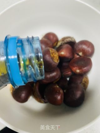 桂花烤板栗的做法步骤：4