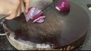 沙茶牛肉炒意面的做法步骤：5