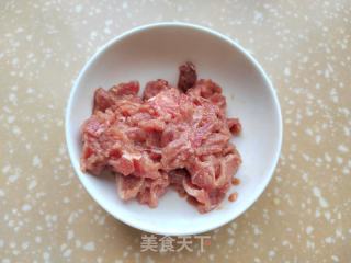 金针菇豆腐蒸牛肉的做法步骤：2