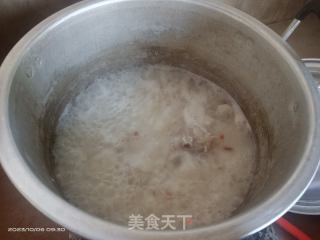 筒骨粥的做法步骤：4