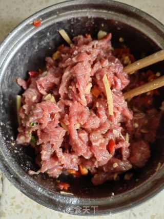 牛肉蔬菜炒面的做法步骤：3